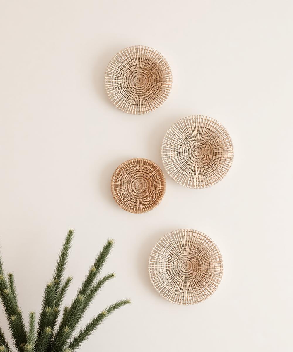 Set of woven natural fibre wall discs from the Heimora wall décor collection